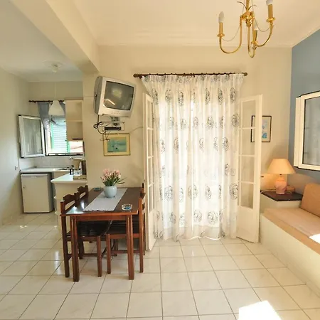 Elena Corfu Hotel de apartamente Acharavi (Corfu)