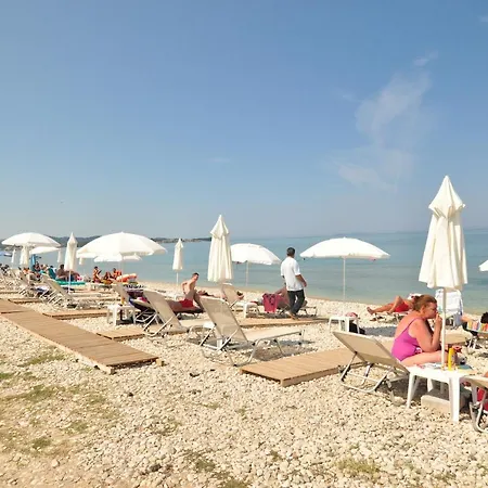 Lägenhetshotell Elena Corfu 3*