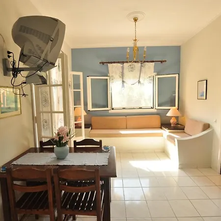 Elena Corfu Acharavi (Corfu)