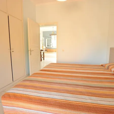 Elena Corfu Hotel apartamentowy 3*